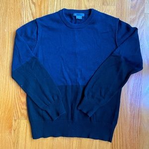 Petit Vince Colorblock Cotton and Cashmere Sweater in Navy and Black
